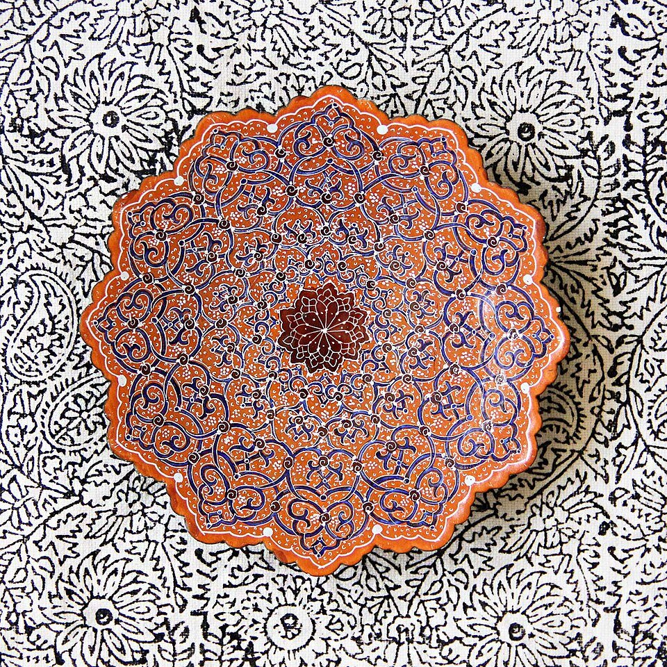 بشقاب مینای نقاشی